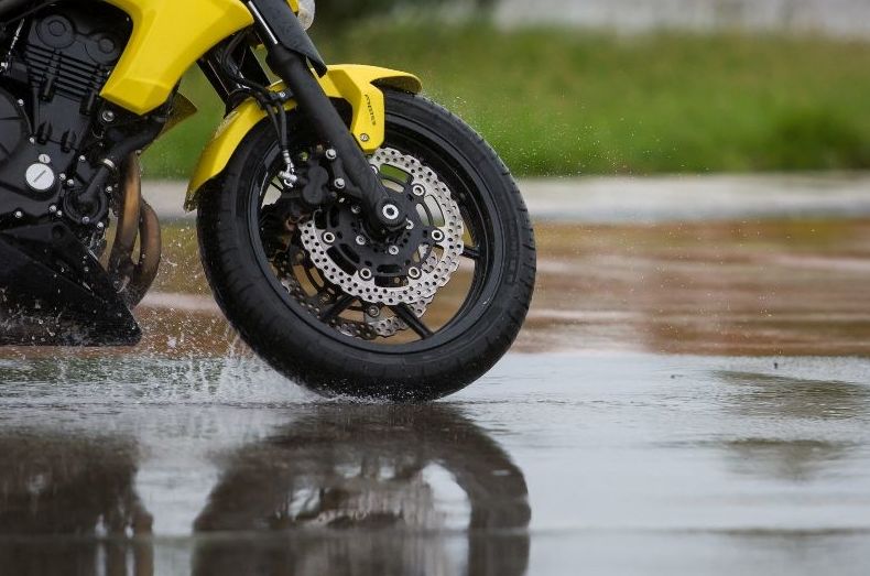 Neumáticos de moto en Colmenar Viejo Neumáticos de moto en Colmenar Viejo