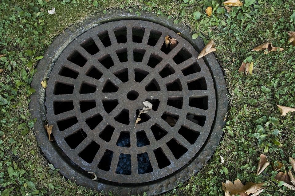 Conservación de redes de agua y alcantarillado: Obras y servicios de Domingo Cueto Conservación de redes de agua y alcantarillado: Obras y servicios de Domingo Cueto