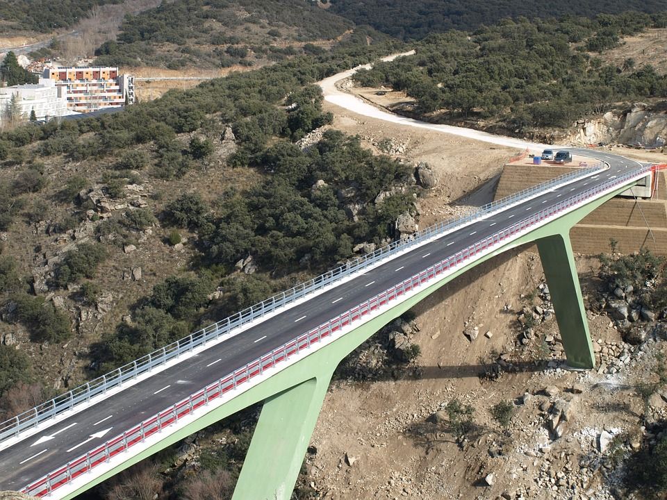 Puentes y obras de fábrica: Obras y servicios de Domingo Cueto Puentes y obras de fábrica: Obras y servicios de Domingo Cueto