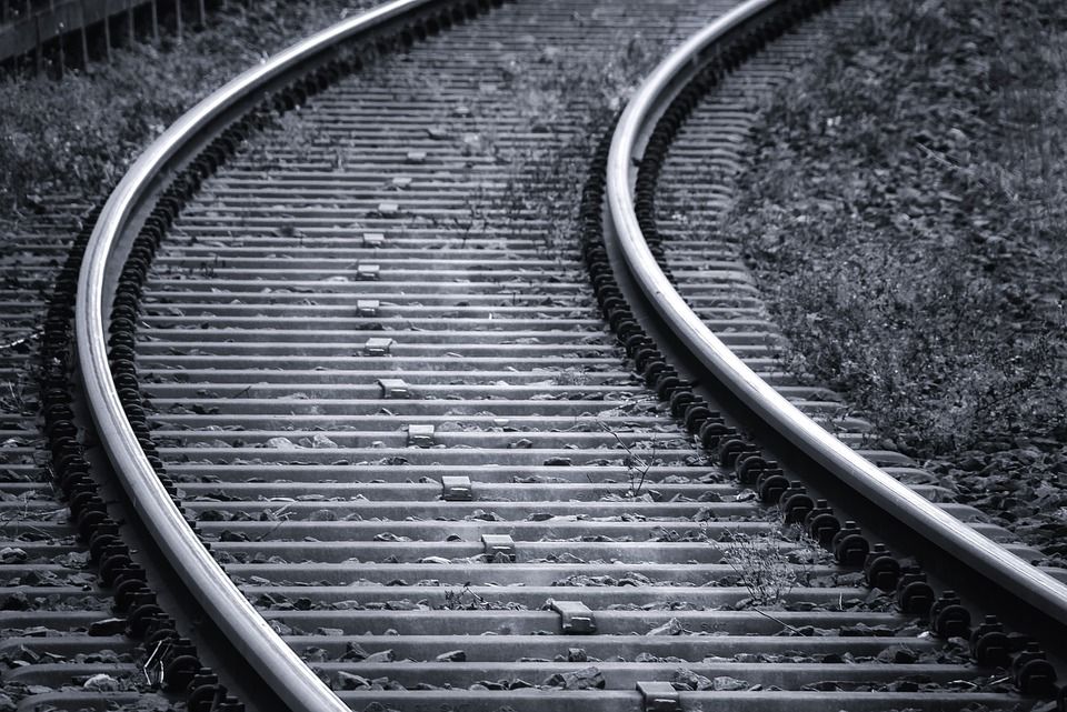 Ferrocarriles: Obras y servicios de Domingo Cueto Ferrocarriles: Obras y servicios de Domingo Cueto