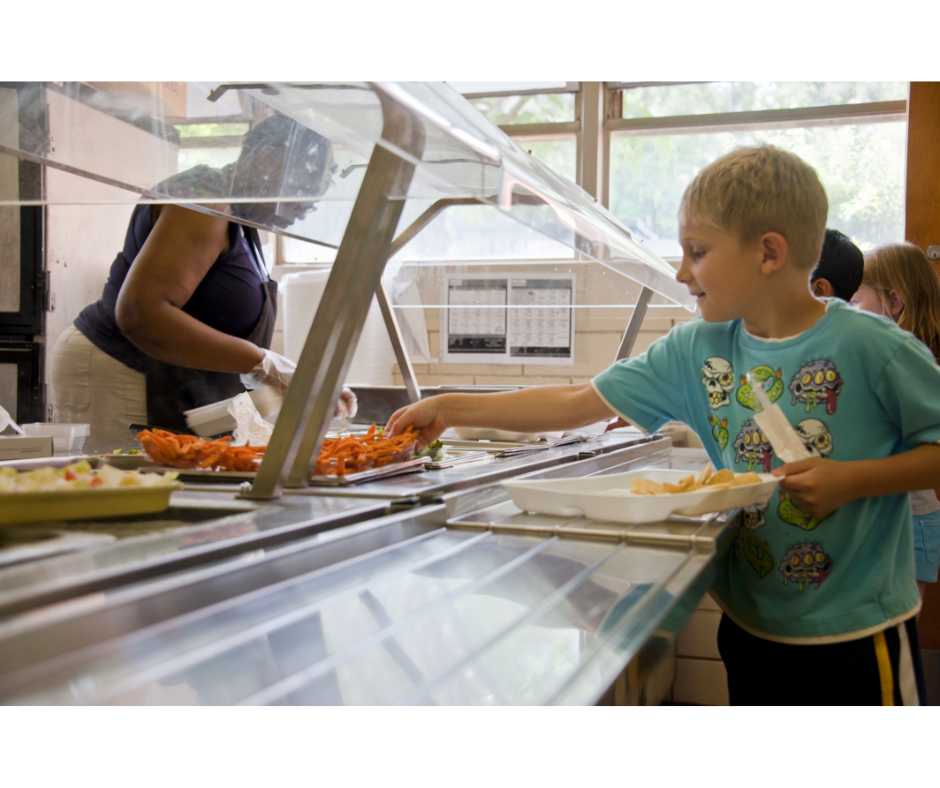 Pros y contras de apuntar a tus hijos al comedor escolar