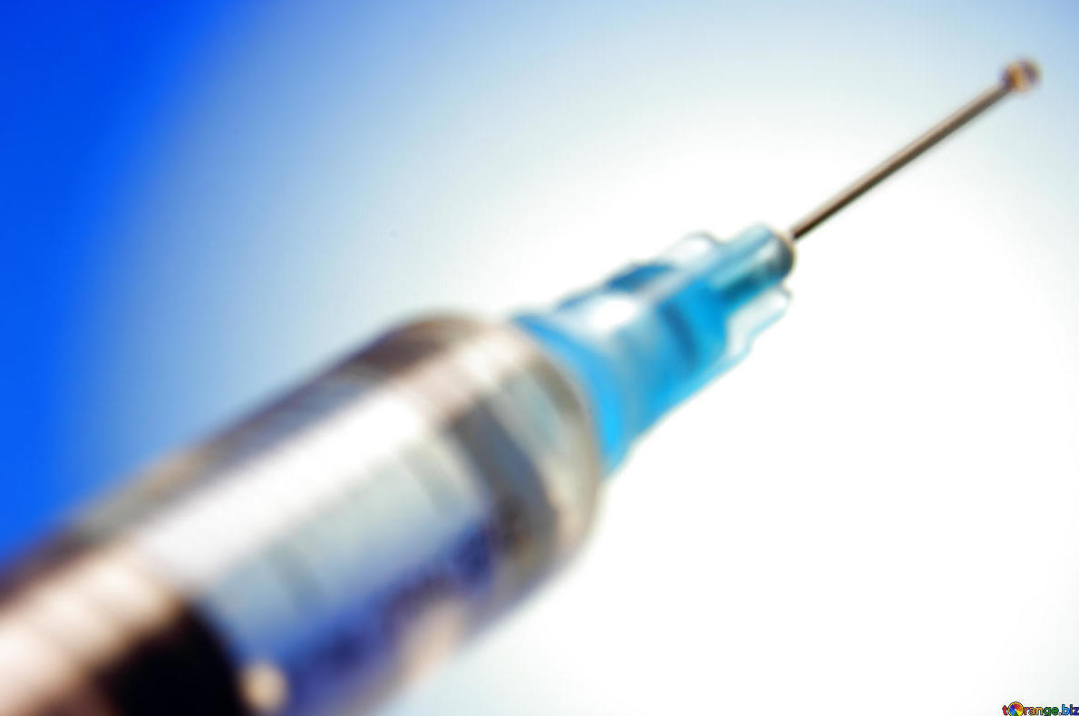 Una vacuna puede ser culpada sin pruebas médicas de provocar una enfermedad, según la UE. }}