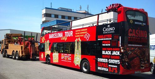Grúas para autobuses en Hospitalet de Llobregat, Barcelon