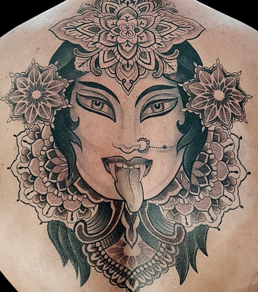 New school: Servicios de El Flaco Tattoo New school: Servicios de El Flaco Tattoo