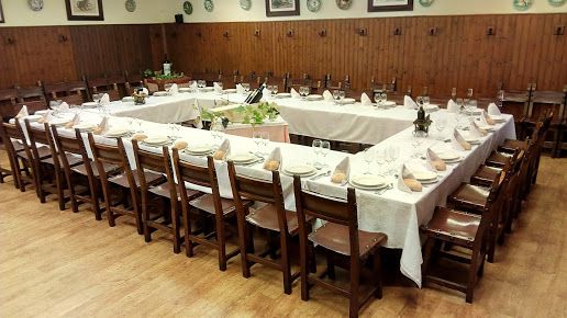 Restaurante con menú para grupos en Covadonga, 200 comensales