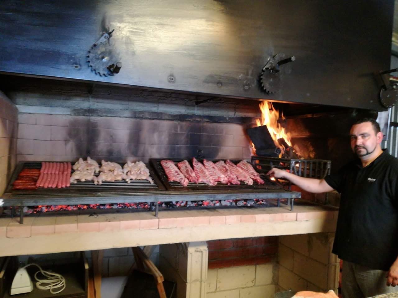 Parrilla: Nuestra carta de La Picadita Parrilla: Nuestra carta de La Picadita