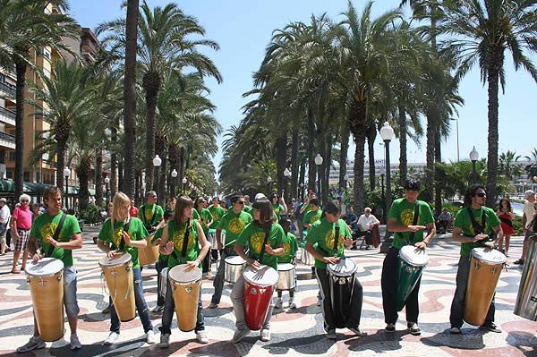 Batucadas: Servicios de Mar Espectáculos Batucadas: Servicios de Mar Espectáculos
