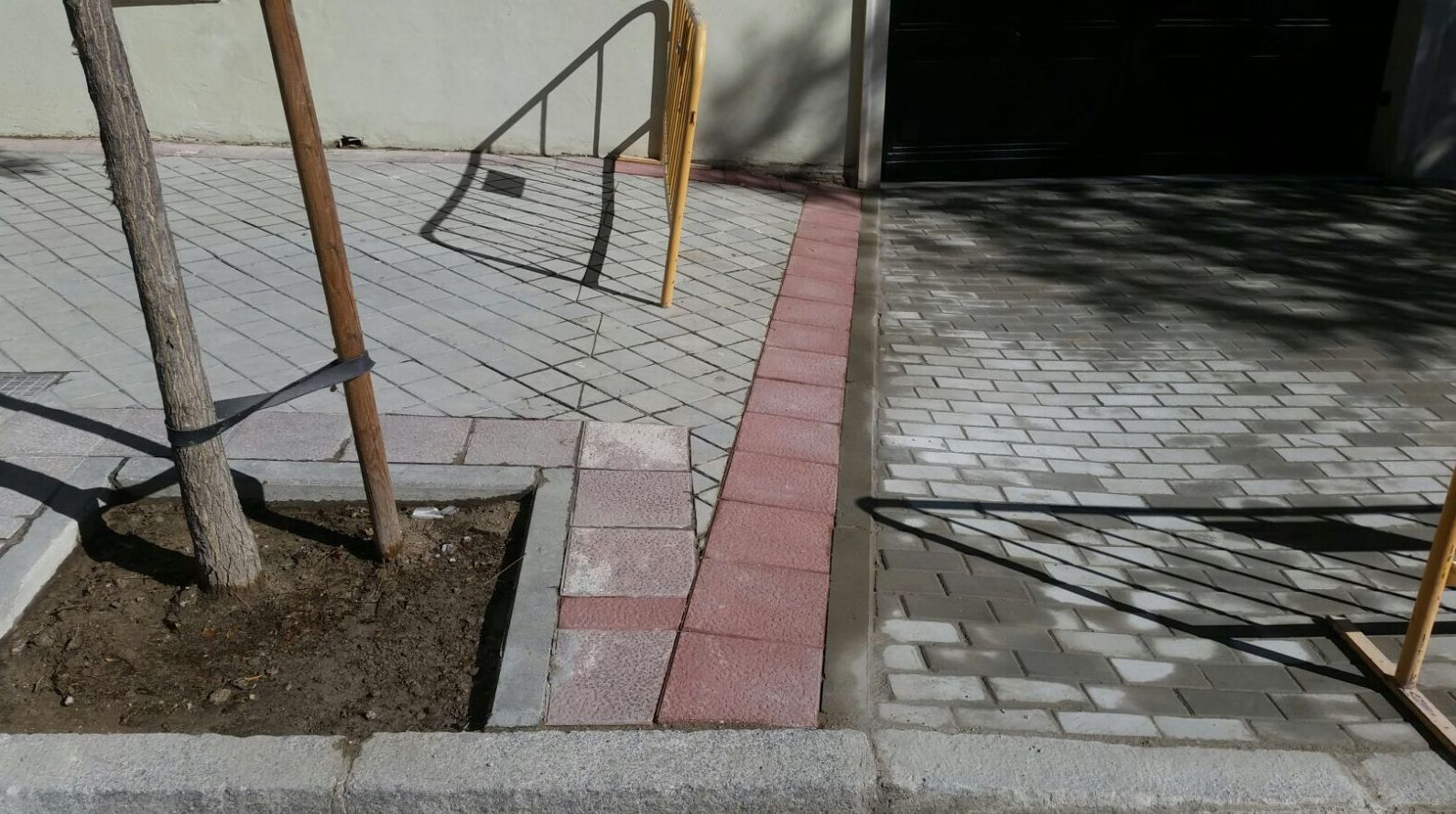 C. HIJON BARBACANAS Y PASO DE CARRUAJES C. HIJON BARBACANAS Y PASO DE CARRUAJES