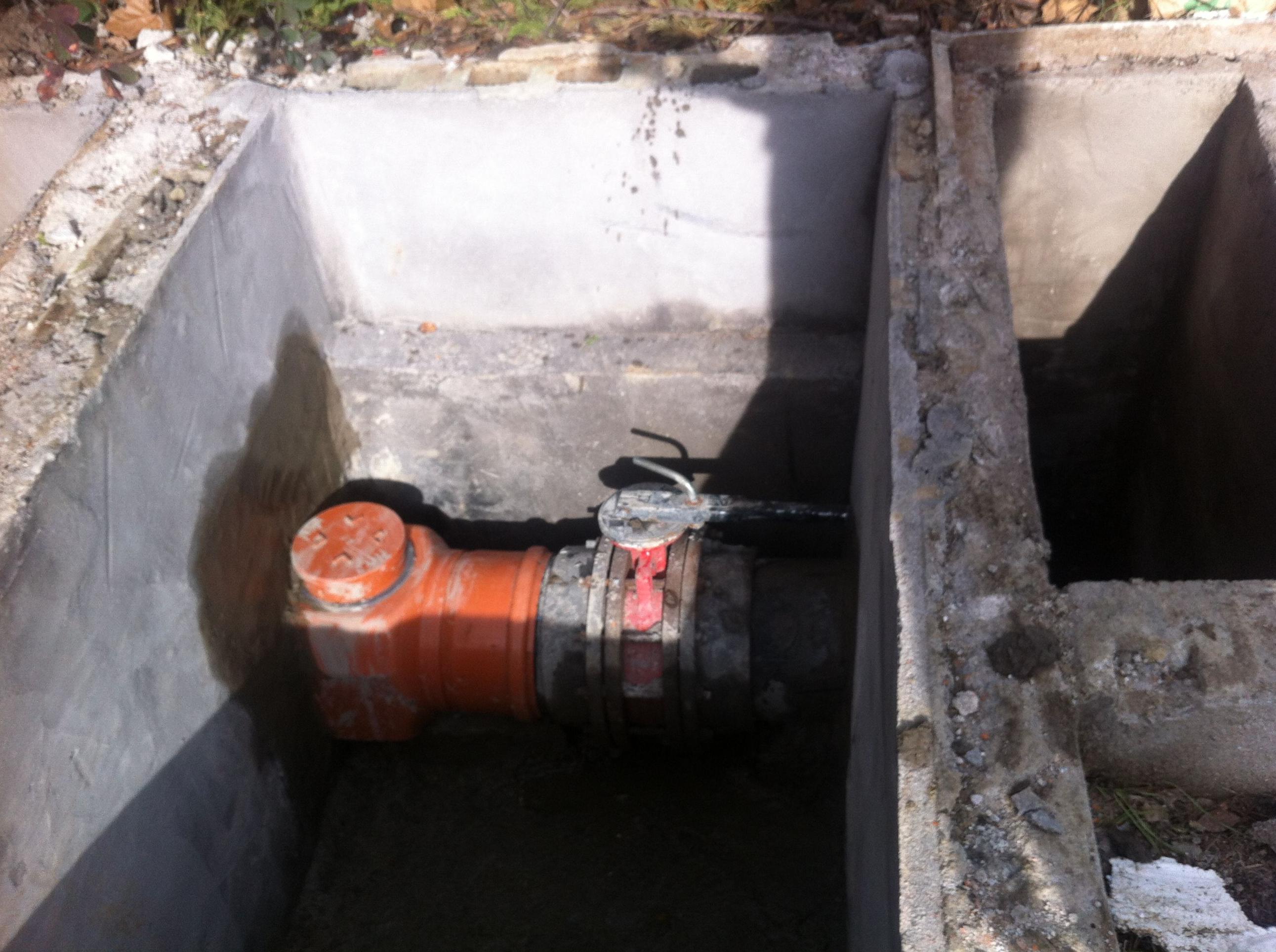 •Construcción e instalación de pozos de registro para redes horizontales de saneamiento, •Construcción e instalación de pozos de registro para redes horizontales de saneamiento,