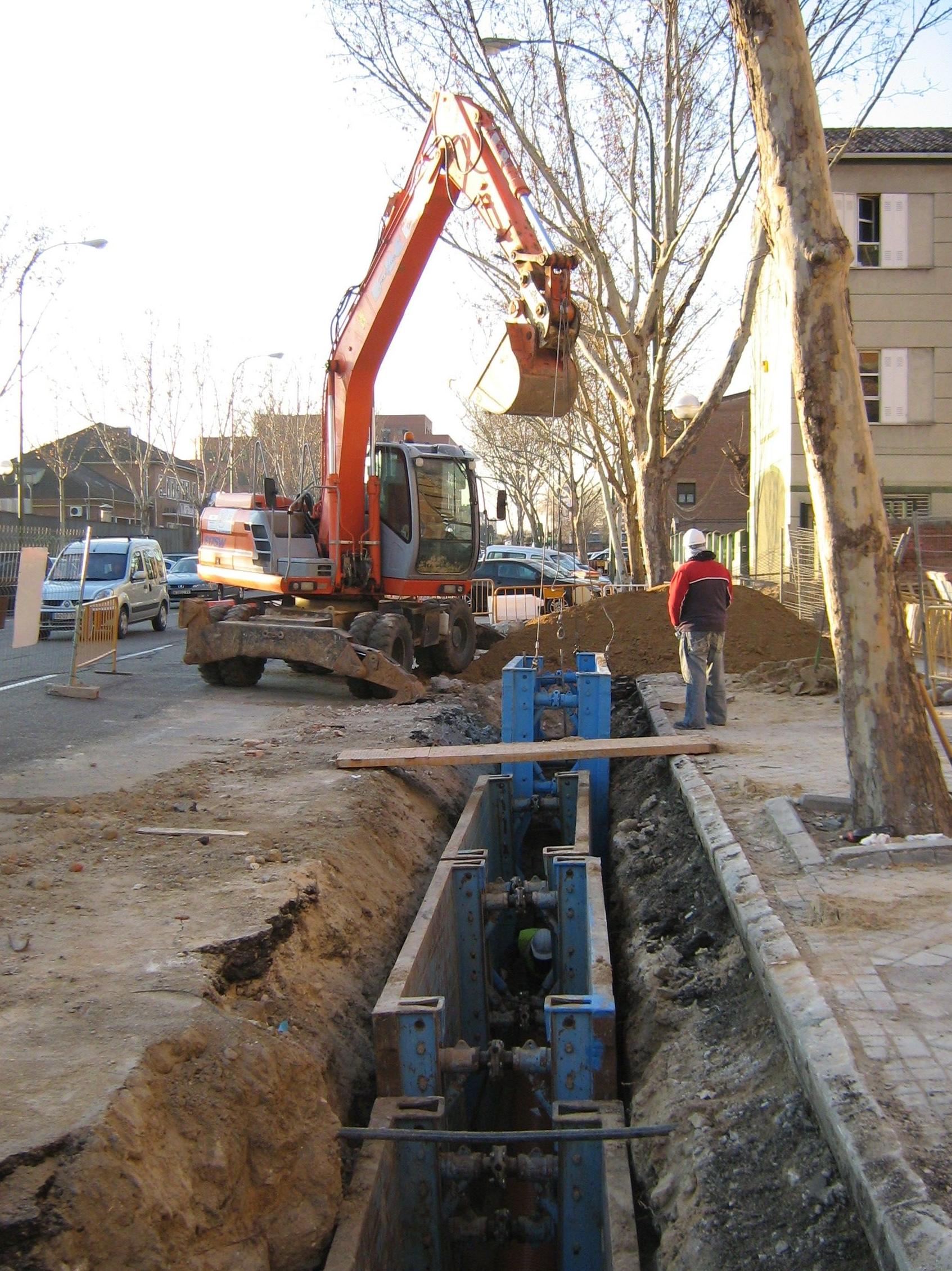 Empresa de construcción y reparación de pocería HIJON, colectores de saneamiento Empresa de construcción y reparación de pocería HIJON, colectores de saneamiento