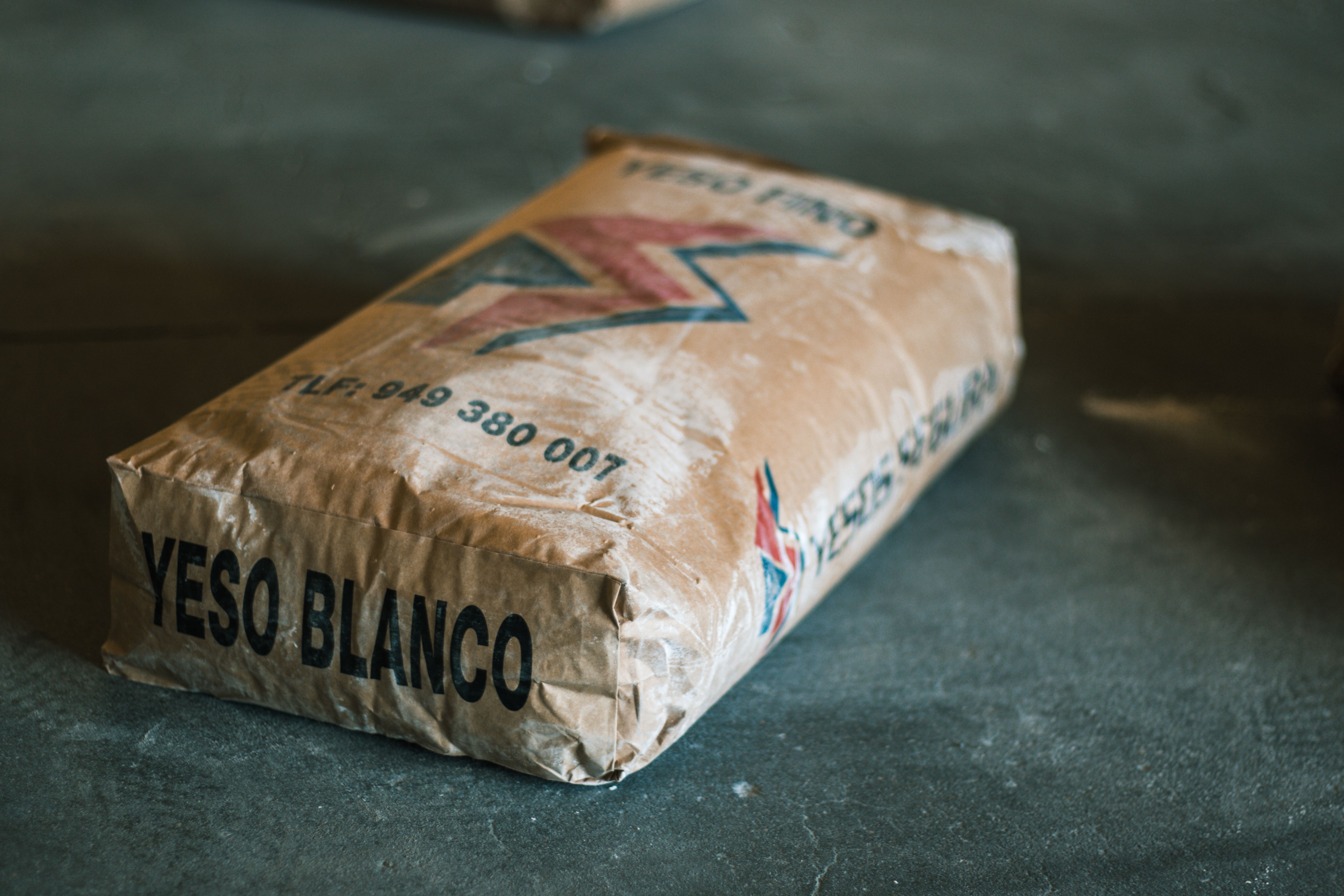 Yeso Blanco YF: Catálogo de Yesos Segura Yeso Blanco YF: Catálogo de Yesos Segura