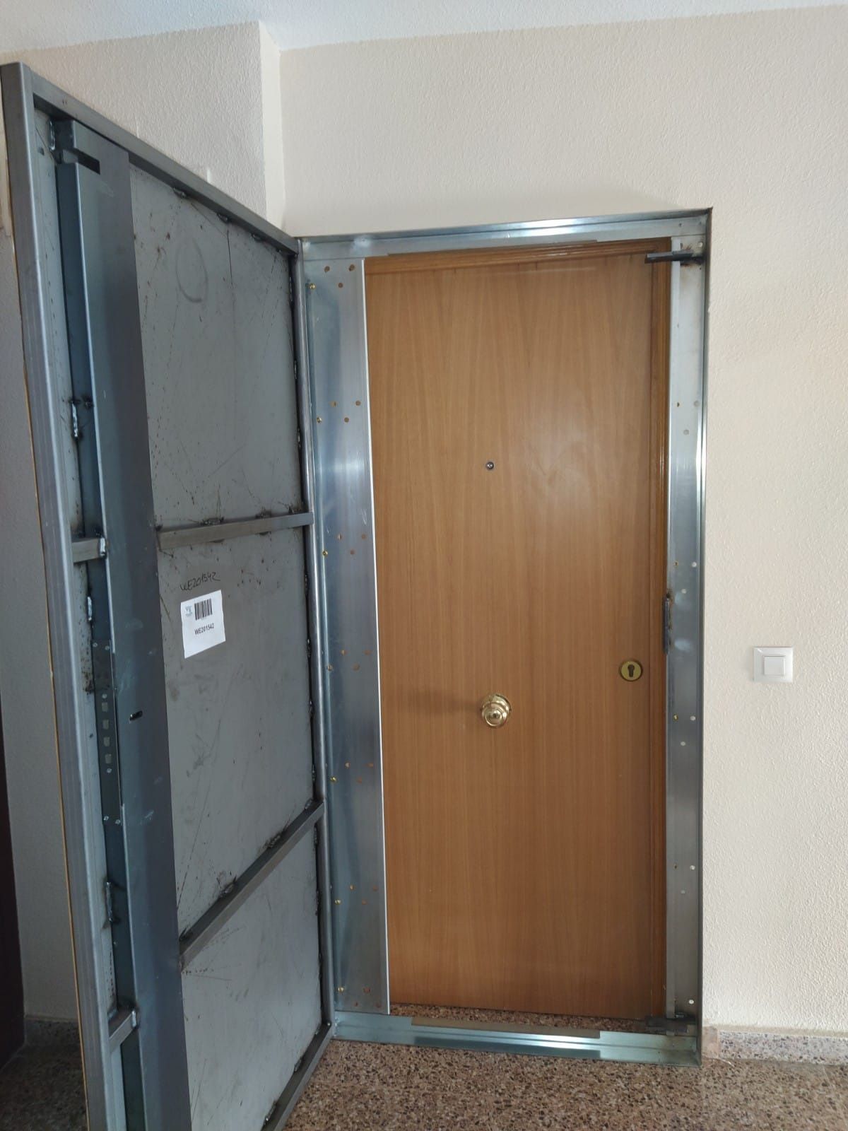 Puerta antiokupa: Servicios de Cerrajero del Barrio Puerta antiokupa: Servicios de Cerrajero del Barrio