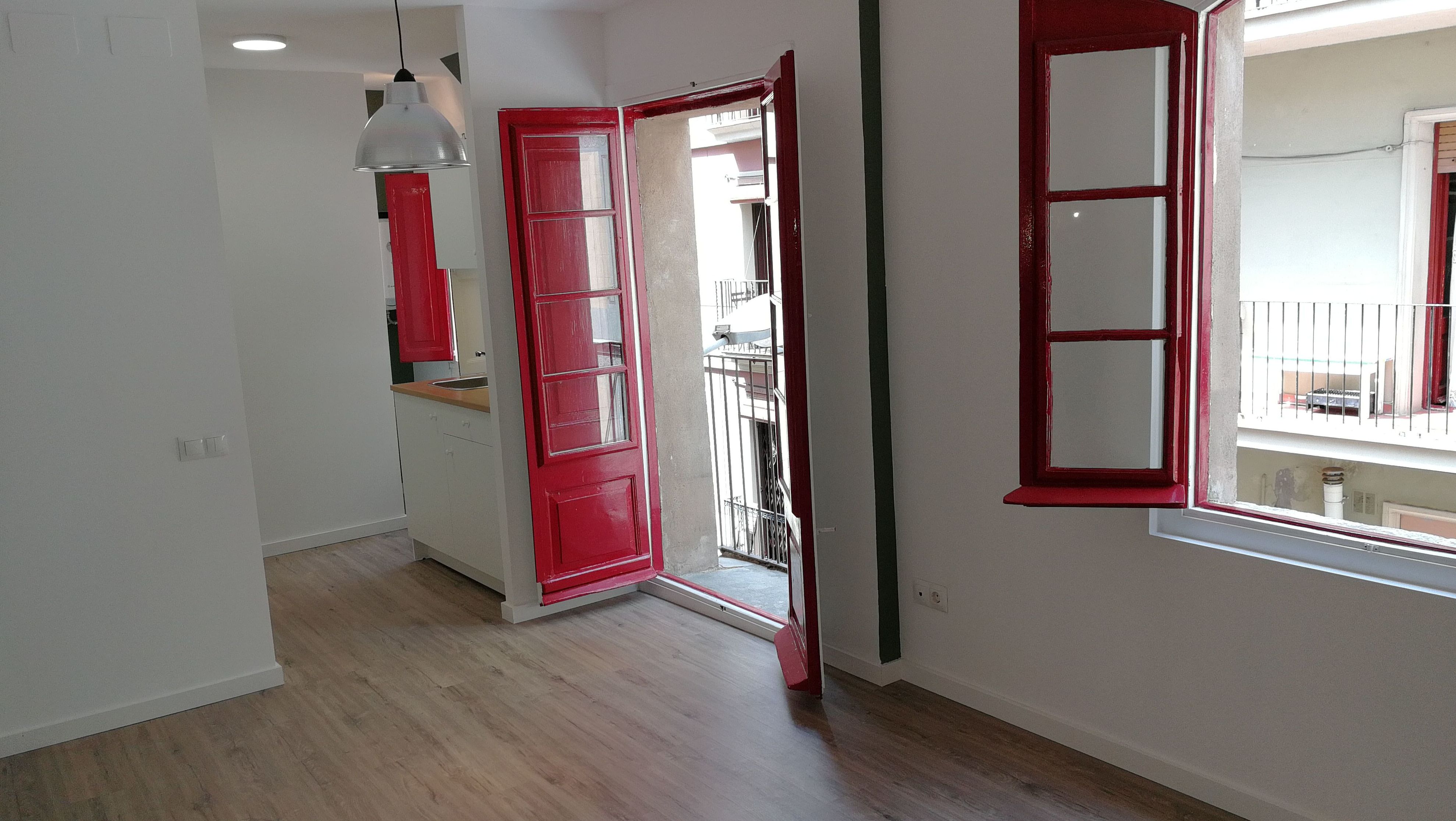 Alquiler de Piso calle Sant Miquel, La Barceloneta, Barcelona: Inmuebles de Díaz Associats Alquiler de Piso calle Sant Miquel, La Barceloneta, Barcelona: Inmuebles de Díaz Associats