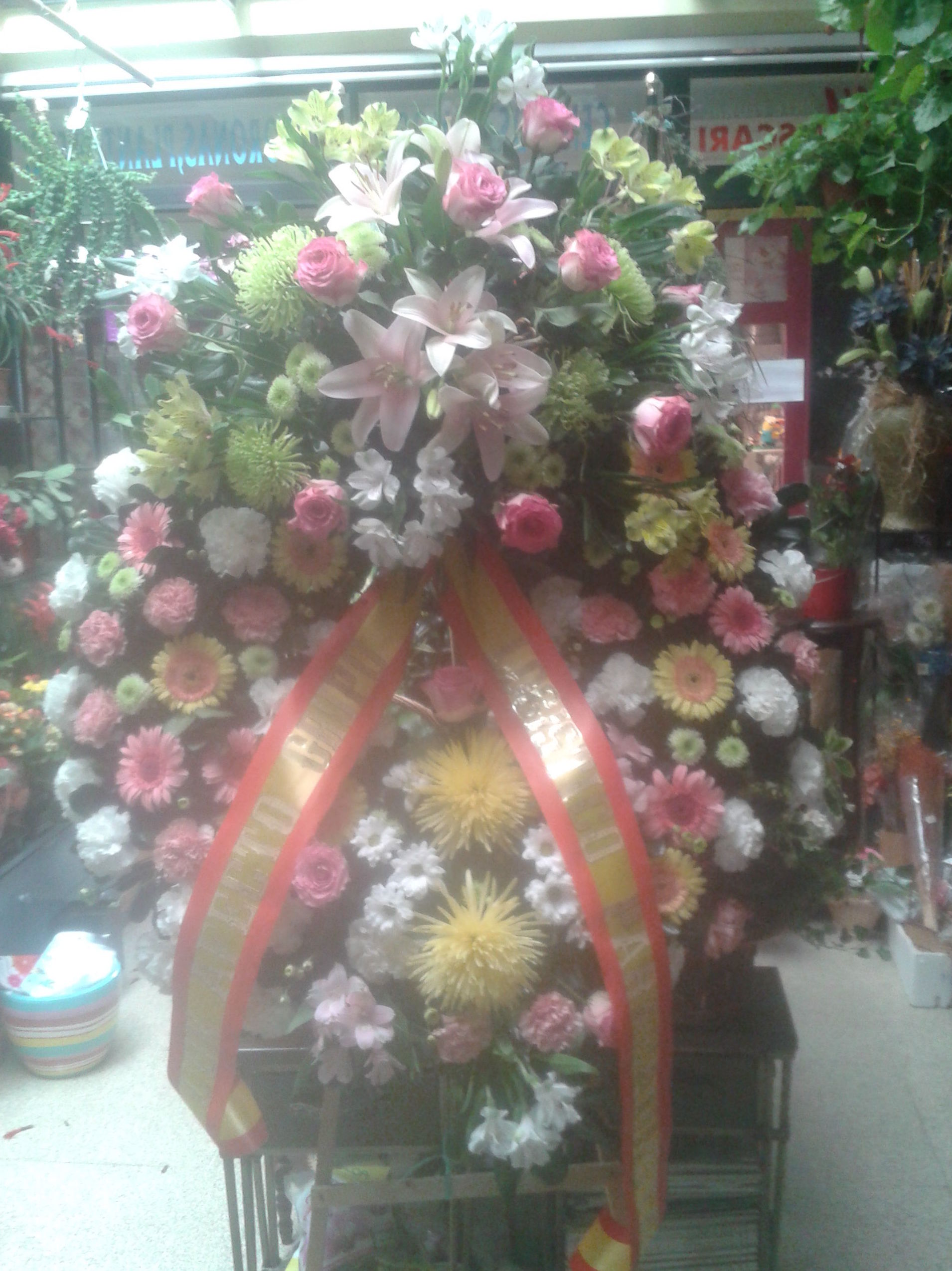 CORONAS DE DIFUNTOS: Servicios de Floristería Muscari CORONAS DE DIFUNTOS: Servicios de Floristería Muscari