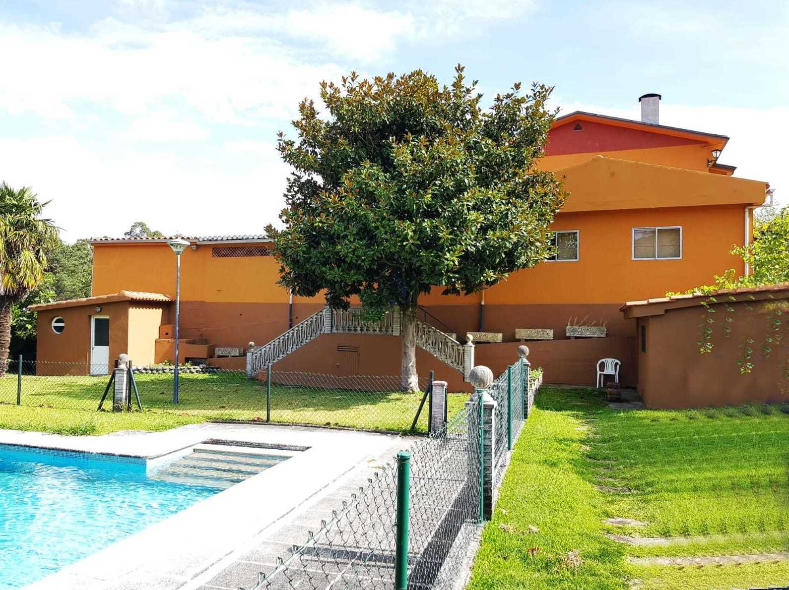 CASA EN O ROSAL: Servicios de Inmobiliaria Mosteiro CASA EN O ROSAL: Servicios de Inmobiliaria Mosteiro