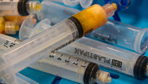 LABORATORIO MÉDICO MADRID EQUIPACIÓN PROPIA: Ofrecemos de Laboratorios Ruiz-Falcó LABORATORIO MÉDICO MADRID EQUIPACIÓN PROPIA: Ofrecemos de Laboratorios Ruiz-Falcó