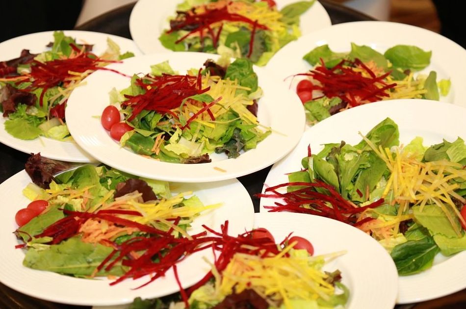 Ensaladas : Nuestros productos de Bar El Globo Ensaladas : Nuestros productos de Bar El Globo