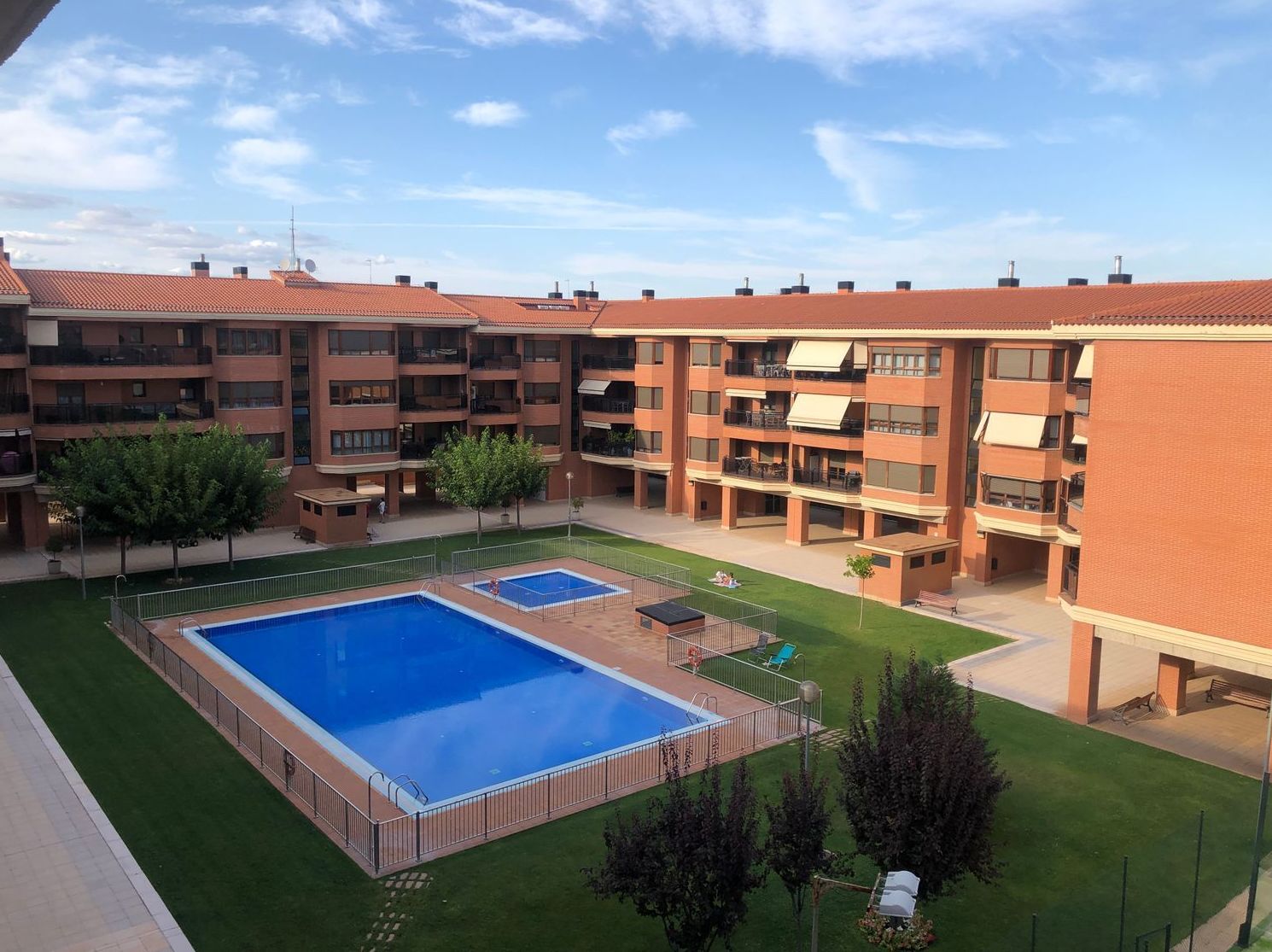 Urbanización Las Sabinas, Romareda - Hispanidad Urbanización Las Sabinas, Romareda - Hispanidad