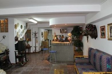 Casa Independiente en Delicias, calle Don Pedro de Luna, 2 pisos+local: Inmuebles de Fincas Goya Casa Independiente en Delicias, calle Don Pedro de Luna, 2 pisos+local: Inmuebles de Fincas Goya