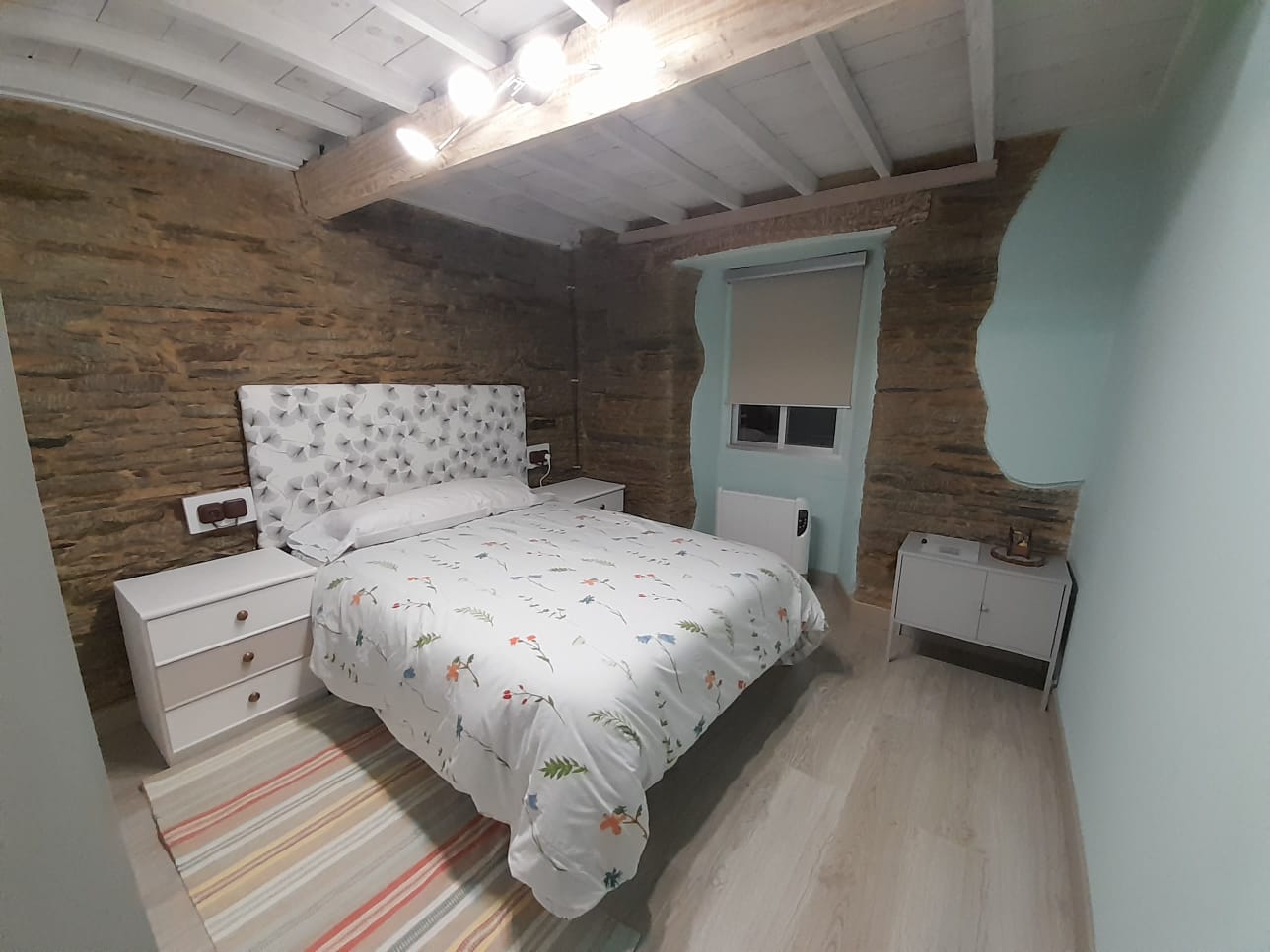 Alojamiento. Apartamento turístico: Actividades de Taberna O´Cruceiro Multiaventura Alojamiento. Apartamento turístico: Actividades de Taberna O´Cruceiro Multiaventura