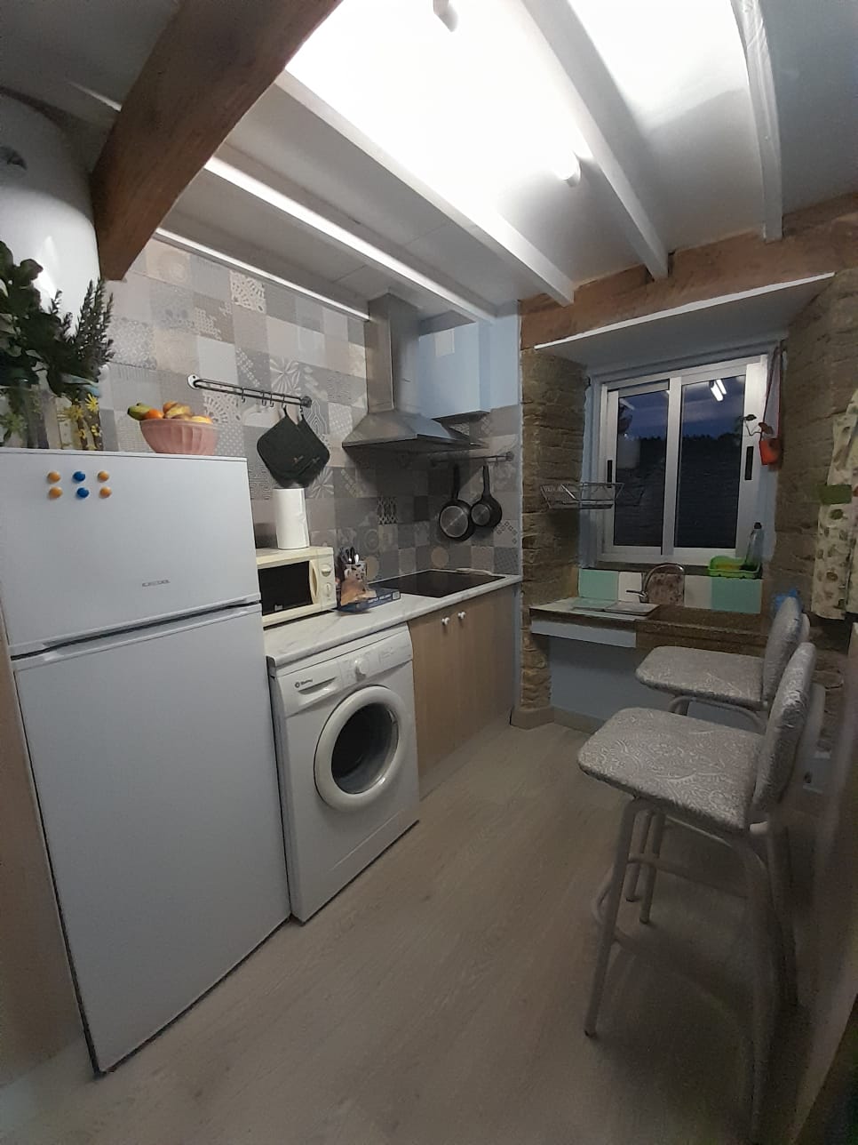 Alojamiento. Apartamento turístico: Actividades de Taberna O´Cruceiro Multiaventura Alojamiento. Apartamento turístico: Actividades de Taberna O´Cruceiro Multiaventura