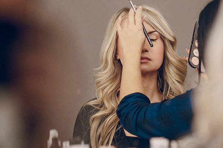 Maquillaje: Tratamientos de Equilibra Estética Avanzada Maquillaje: Tratamientos de Equilibra Estética Avanzada