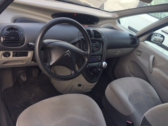 CITROEN XSARA PICASSO 2.0 HDI: Coches de Evolutions Cars CITROEN XSARA PICASSO 2.0 HDI: Coches de Evolutions Cars