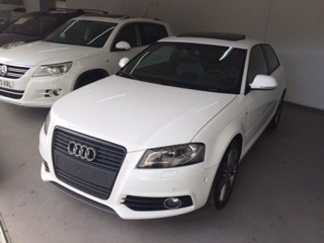 AUDI A3 2.0 TDI S-LINE: Coches de Evolutions Cars AUDI A3 2.0 TDI S-LINE: Coches de Evolutions Cars