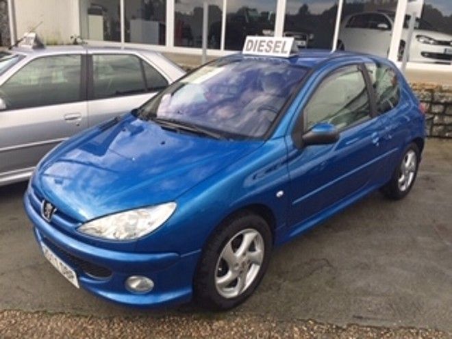 PEUGEOT 206 1.4 HDI: Coches de Evolutions Cars PEUGEOT 206 1.4 HDI: Coches de Evolutions Cars