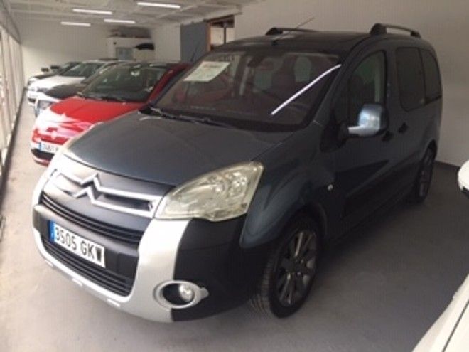CITROEN BERLINGO COM. HDI XTR: Coches de Evolutions Cars CITROEN BERLINGO COM. HDI XTR: Coches de Evolutions Cars
