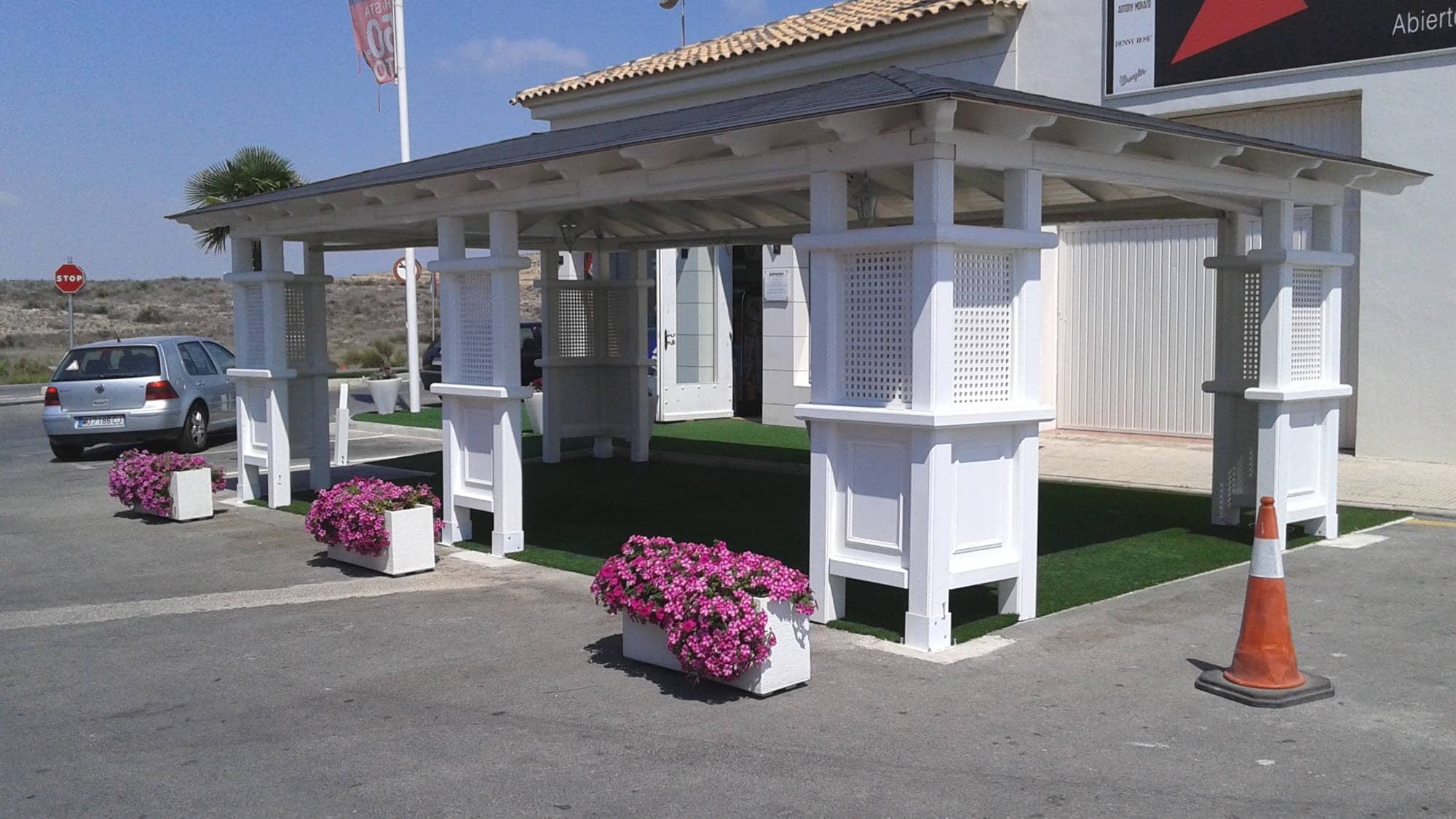 Pérgola y porches: Servicios de Maderania Pérgola y porches: Servicios de Maderania