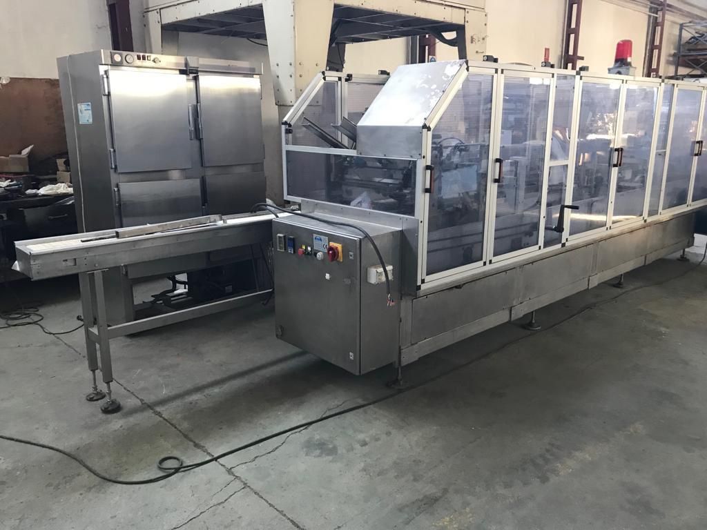 Formadora de cajas de cartón / estuchadora: de MAQUIMUR Formadora de cajas de cartón / estuchadora: de MAQUIMUR