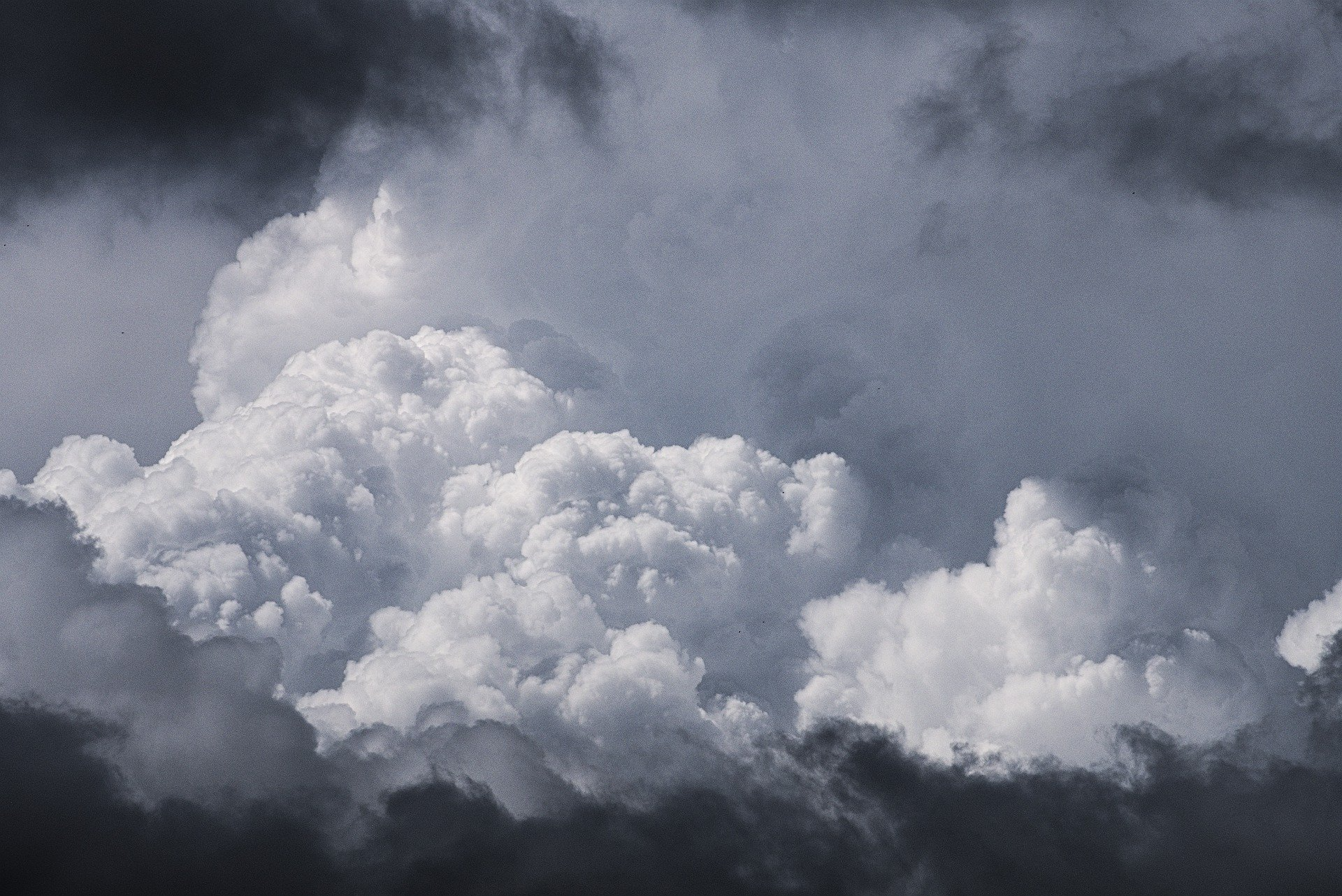 clouds-5368444_1920.jpg clouds-5368444_1920.jpg
