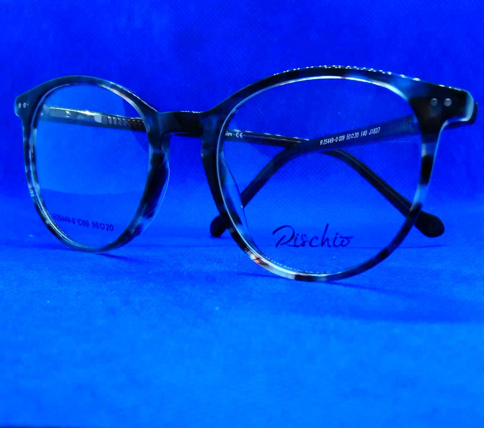R25449-0 C9 R25449-0 C9