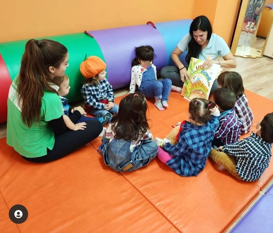 La lectura en la etapa 0-3.: Actividades de Gymboree Play & Music Sant Feliu La lectura en la etapa 0-3.: Actividades de Gymboree Play & Music Sant Feliu