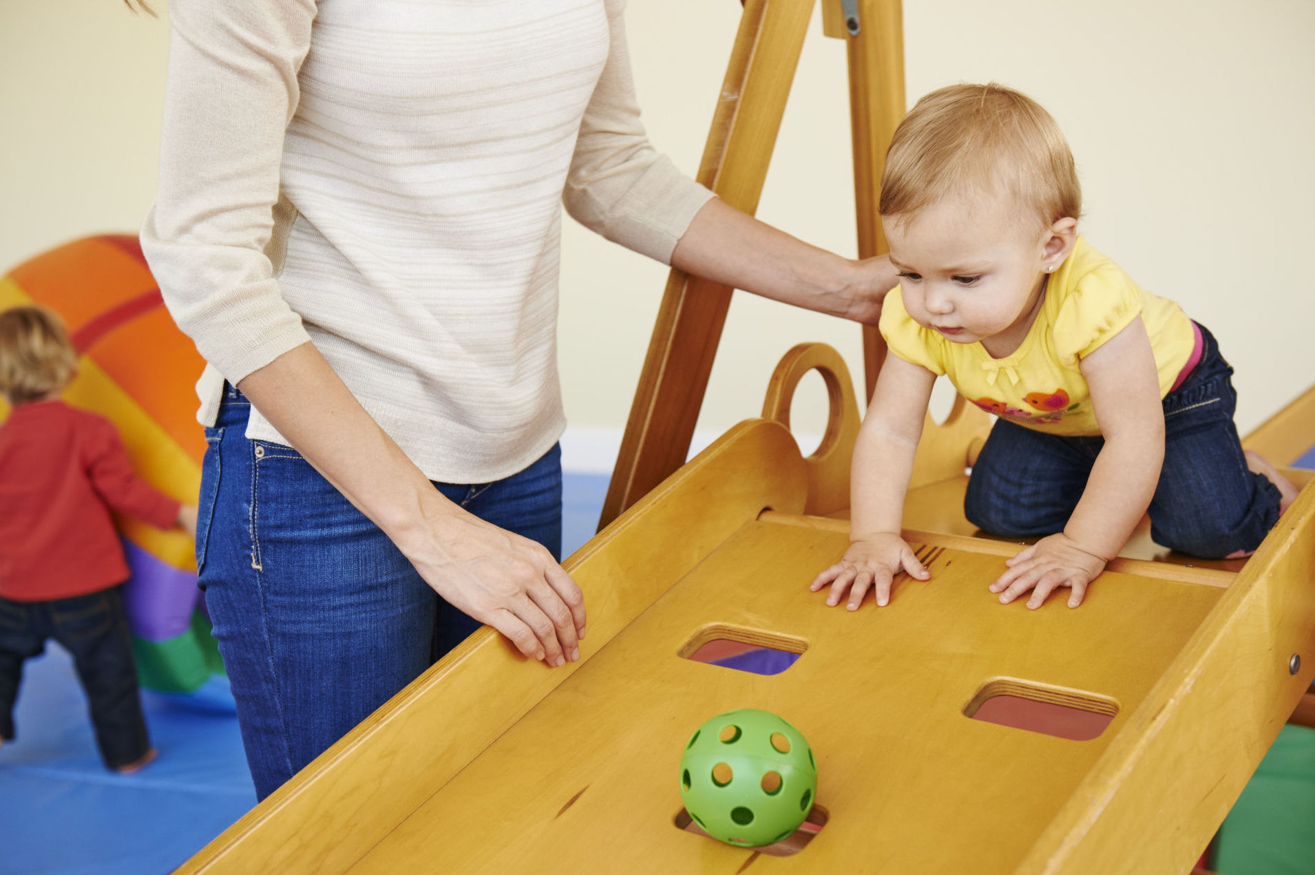 CRAWLERS: Actividades de Gymboree Play & Music Sant Feliu CRAWLERS: Actividades de Gymboree Play & Music Sant Feliu