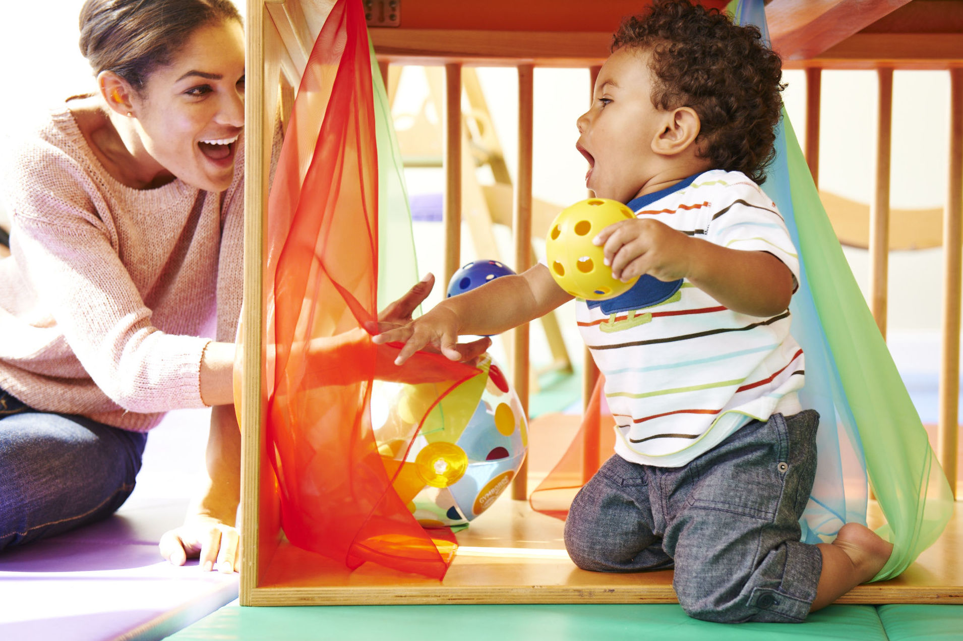 EXPLORERS: Actividades de Gymboree Play & Music Sant Feliu EXPLORERS: Actividades de Gymboree Play & Music Sant Feliu