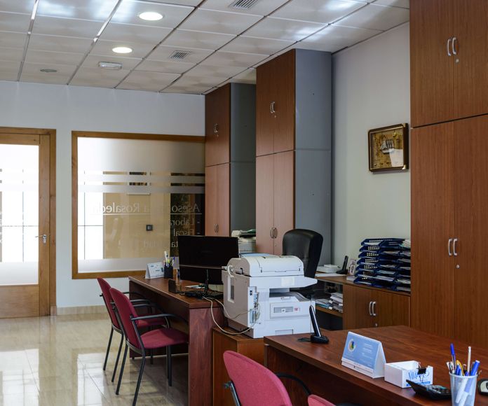 Asesoramiento contable para empresas y autónomos: Asesoramiento de Asesoría La Rosaleda Asesoramiento contable para empresas y autónomos: Asesoramiento de Asesoría La Rosaleda