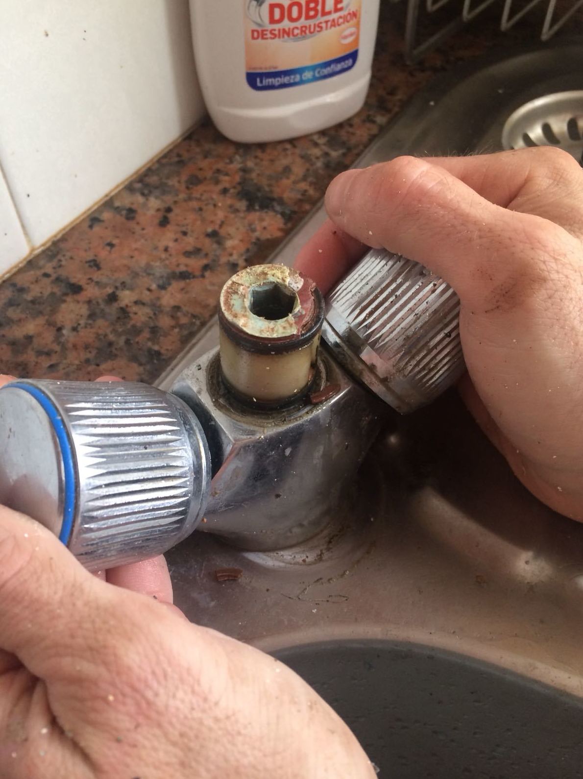 Fontanería : Servicios profesionales de Lluis Saurina Reformas Integrales Fontanería : Servicios profesionales de Lluis Saurina Reformas Integrales