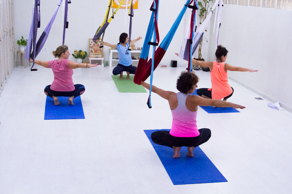 Yoga en columpio Yoga en columpio