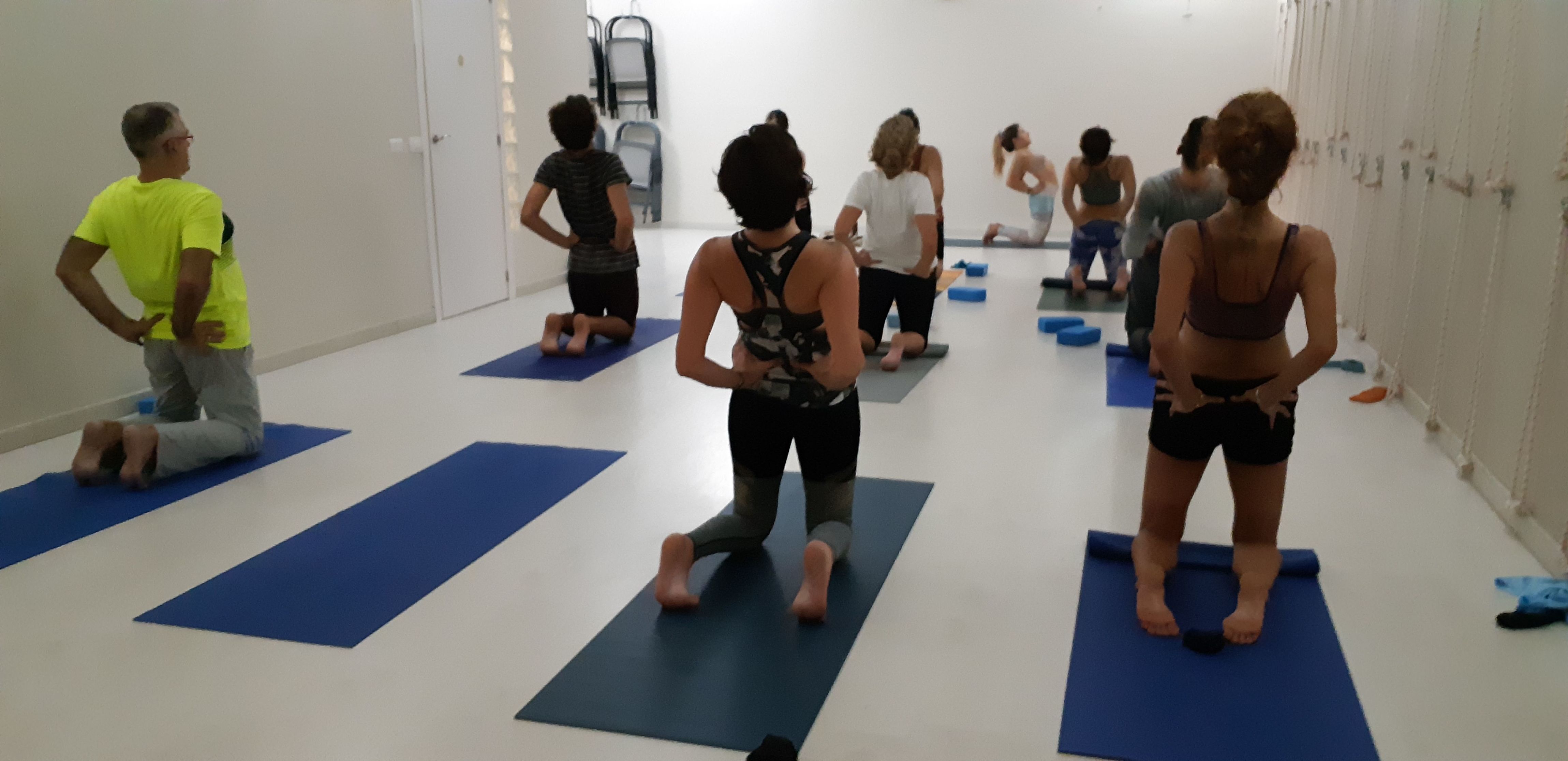 Yoga Vinyasa Flow .Santa Cruz de Tenerife Yoga Vinyasa Flow .Santa Cruz de Tenerife
