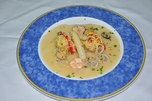 Pescados: Especialidades de Mesón Las Lanzas Pescados: Especialidades de Mesón Las Lanzas