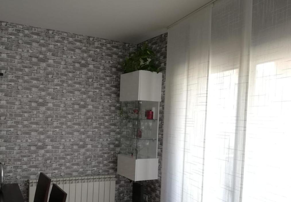Papel: Servicios de Decosavi Papel: Servicios de Decosavi