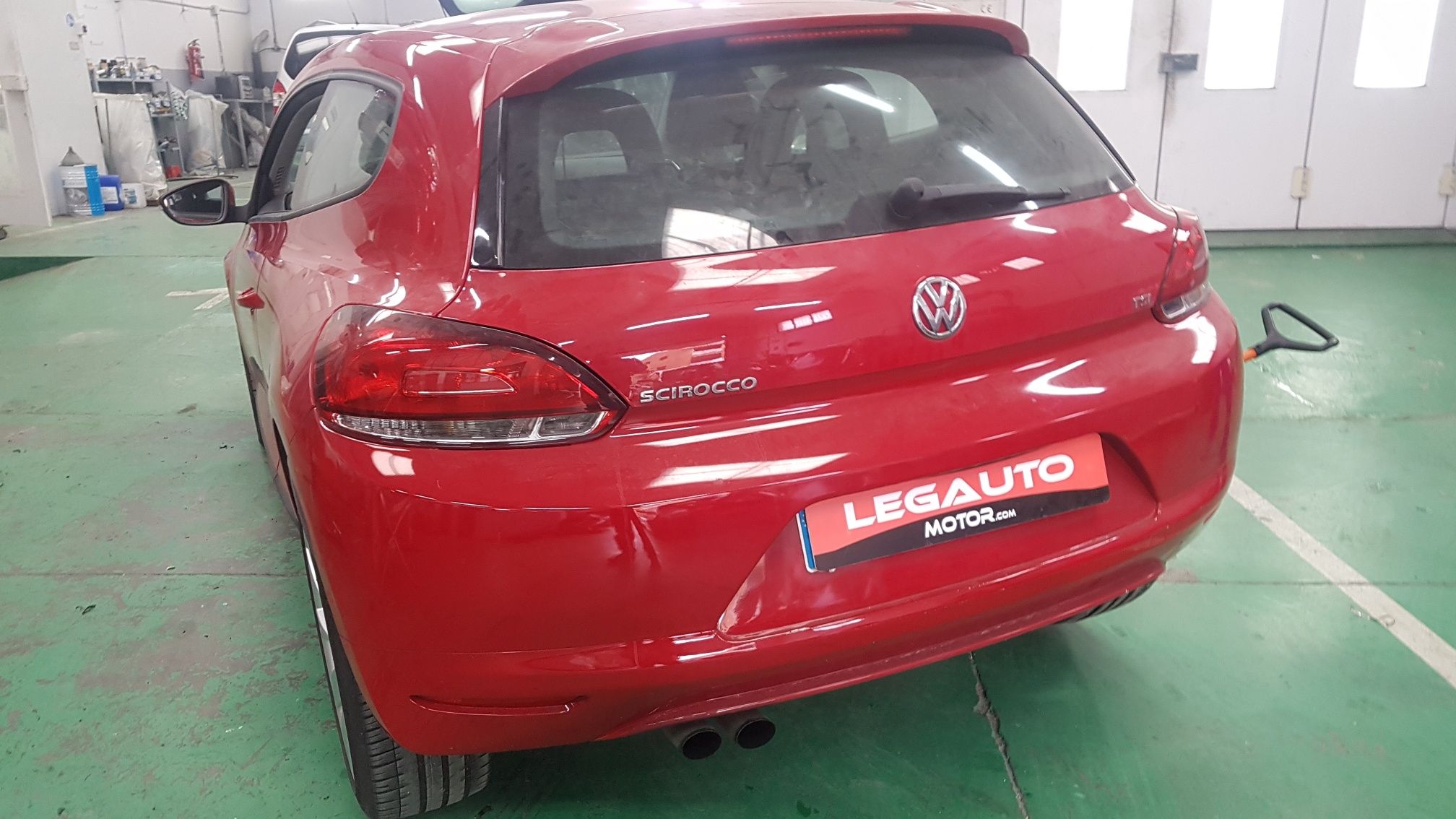 Cambio de color VW Sirocco: Servicios de Legauto Motor Cambio de color VW Sirocco: Servicios de Legauto Motor