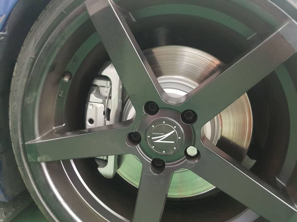 Pintado de pinzas de freno: Servicios de Legauto Motor Pintado de pinzas de freno: Servicios de Legauto Motor