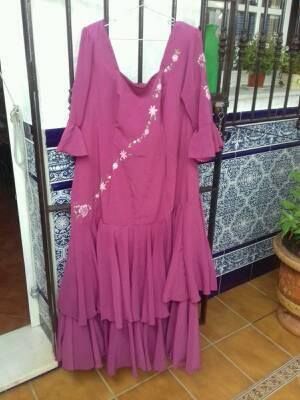 Trajes de flamenca: Servicios de Maykale Modas Trajes de flamenca: Servicios de Maykale Modas
