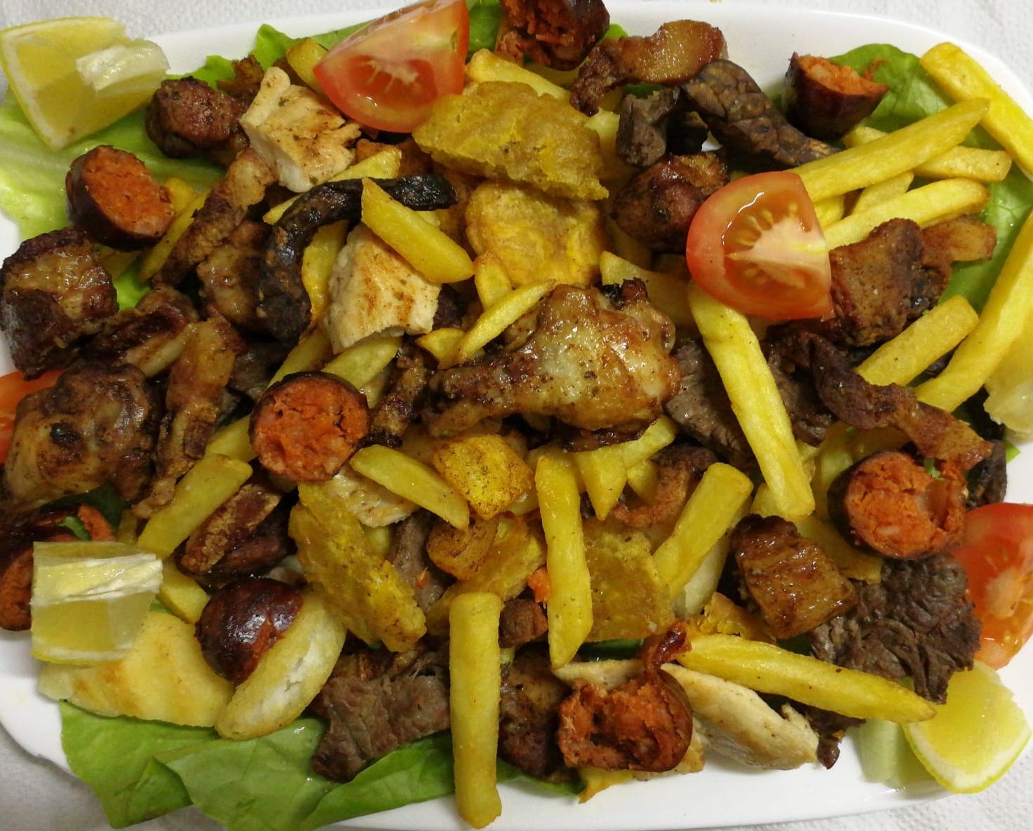 Picadas: Carta de Bar Cafetería Los Amigos Picadas: Carta de Bar Cafetería Los Amigos