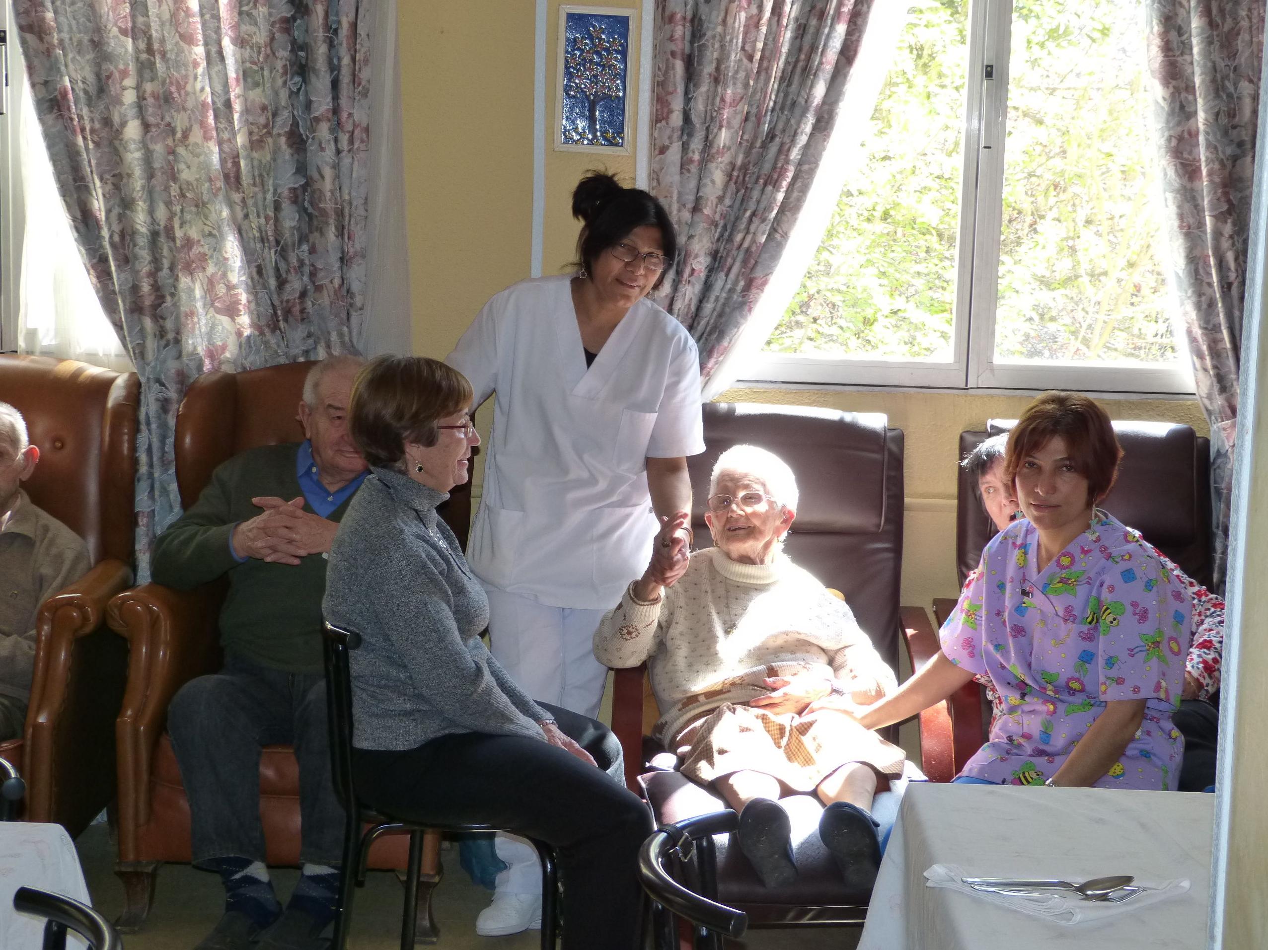 Terapia Ocupacional: Residencia Geriatrica de Residencia El Jardín Terapia Ocupacional: Residencia Geriatrica de Residencia El Jardín