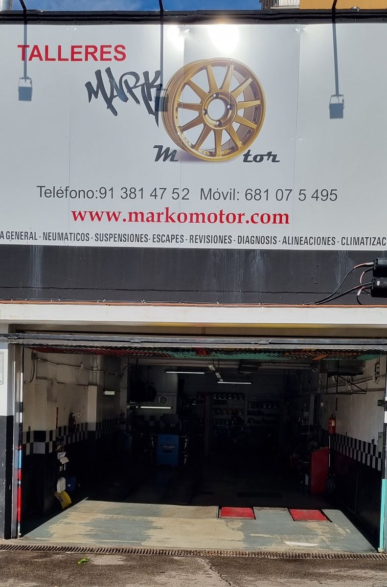Placas de matricula en Canillas, Madrid
