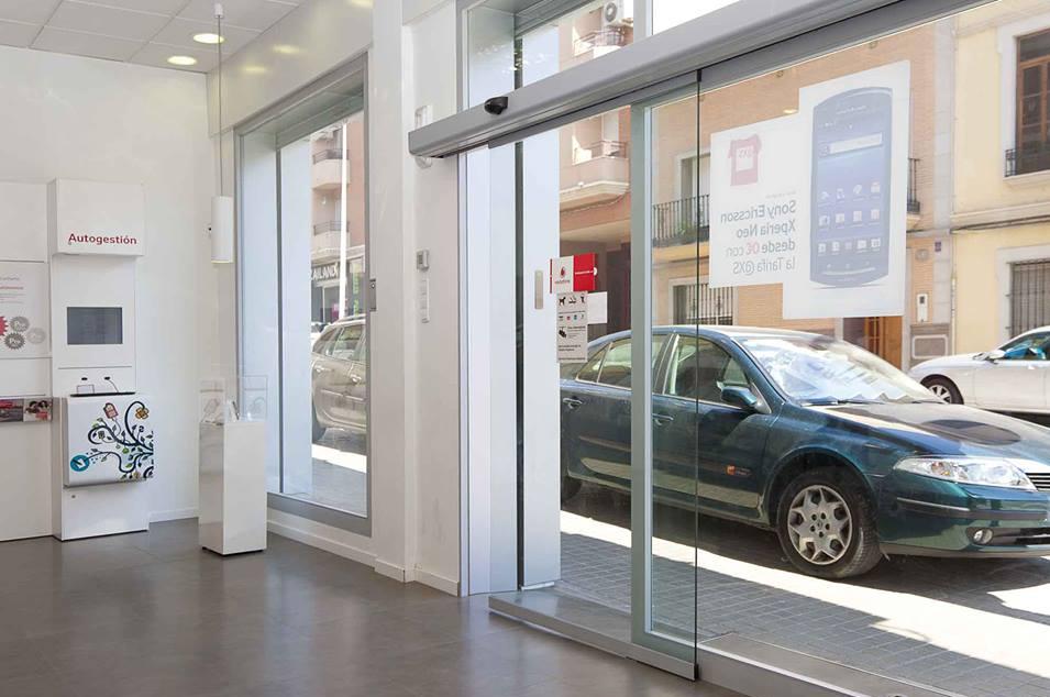 PUERTA CRISTALES: Artículos de Jcp Puertas Y Automatismos PUERTA CRISTALES: Artículos de Jcp Puertas Y Automatismos